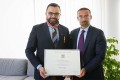 الرئيس الإيطالي يمنح الدكتور إيهاب بسيسو وسام نجمة إيطاليا برتبة فارس