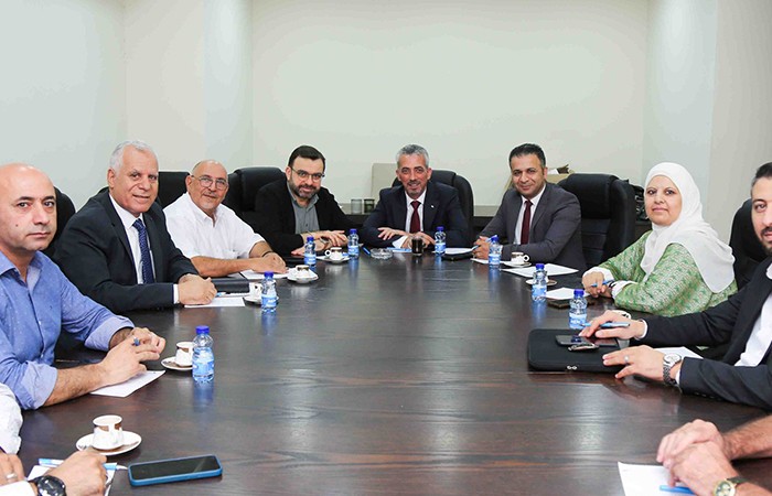 جامعة دار الكلمة ونقابة المهندسين تعقدان اجتماعًا تنسيقيًا مع عمداء كليات الهندسة في الجامعات الفلسطينية تحضيرًا للمؤتمر الوطني الأول للعمارة